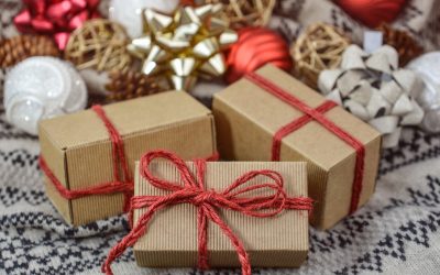 Five Clutter Free Holiday Gift Ideas